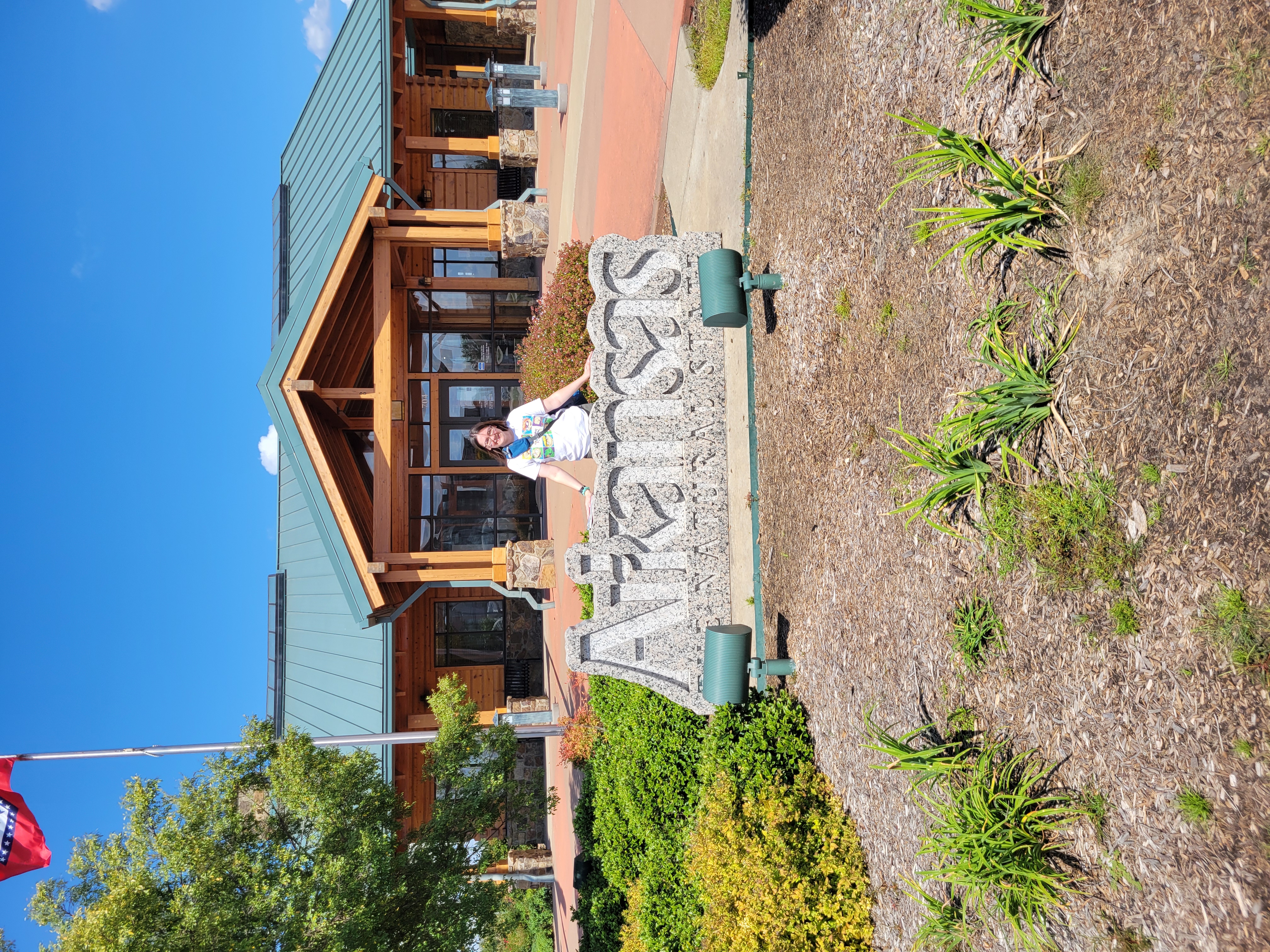 AR_1824422.jpg